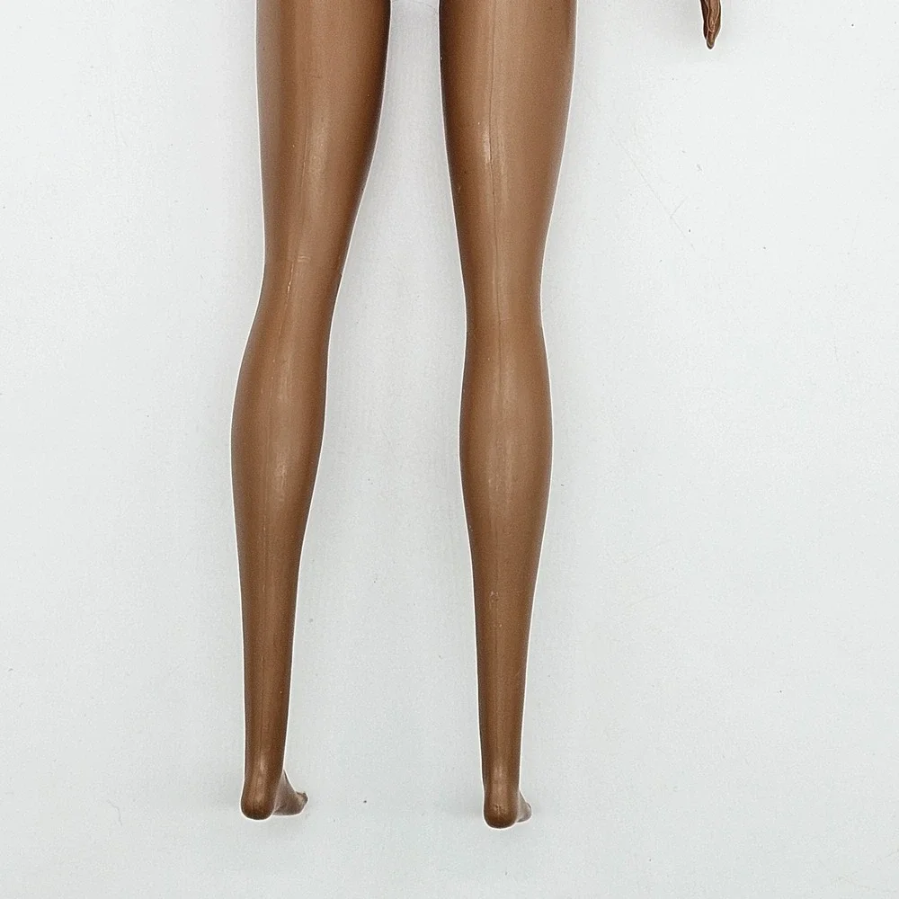 Barbie Fashionista Doll Dark Brown Curly Hair Afro Textured Brunette Body Mattel